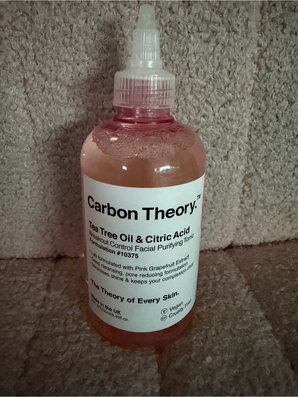 Carbon Theory Tea Tree Oil & Citric Acid Facial Tonic - Pink